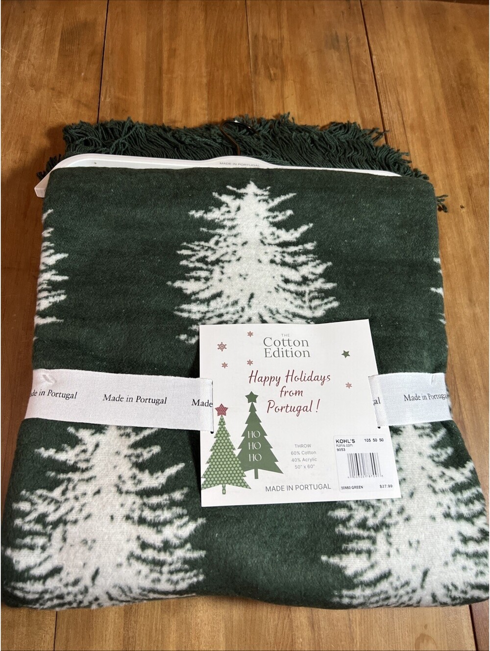 Discover Europe Green & White Tree Double sided Patte 50”x60” Throw Blanket, New